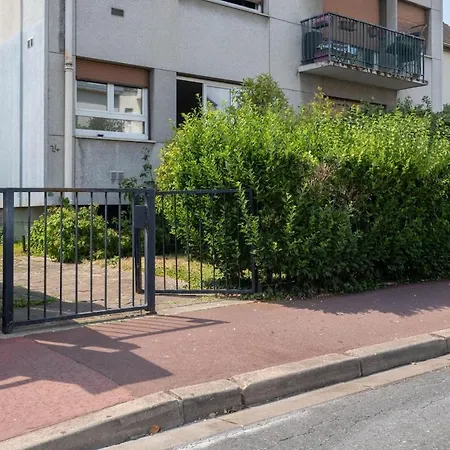 Apartment Joli Equipe *